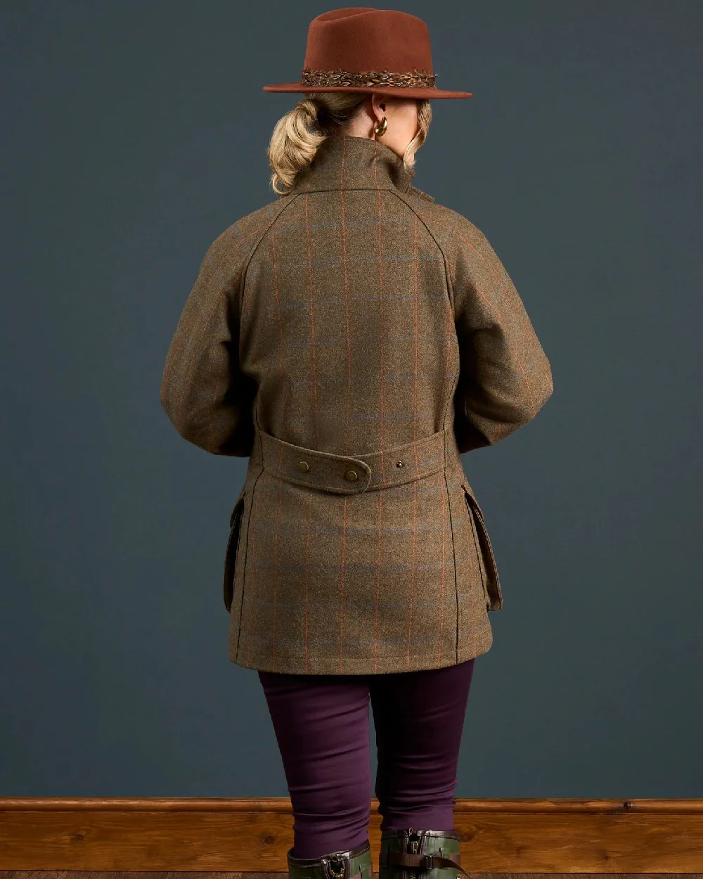 Alan Paine Combrook Ladies Tweed Coat - Image 15