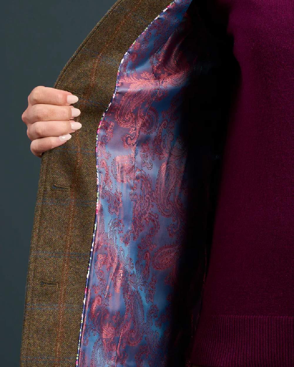 Alan Paine Combrook Ladies Tweed Shooting Waistcoat - Image 12