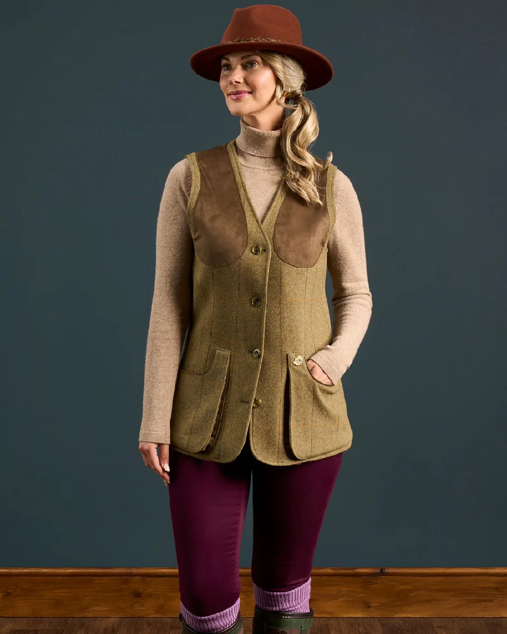 Alan Paine Combrook Ladies Tweed Shooting Waistcoat - Image 4