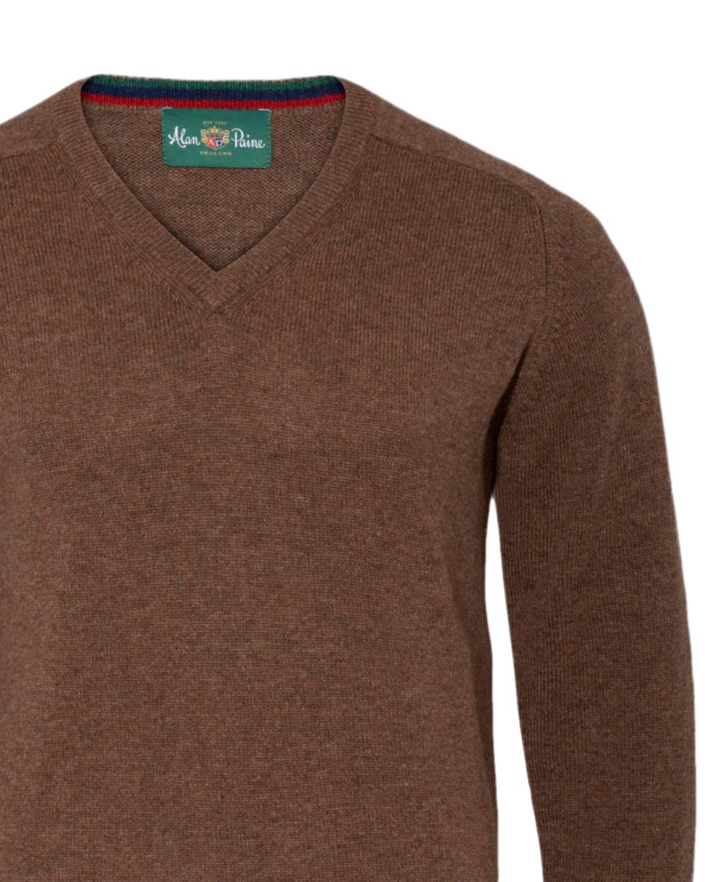 Alan Paine Streetly Lambswool V Neck Jumper - Image 5