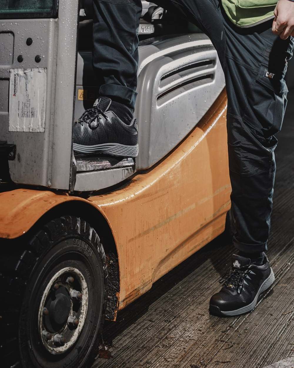 Amblers Safety AS717C Baton Safety Trainers - Image 2