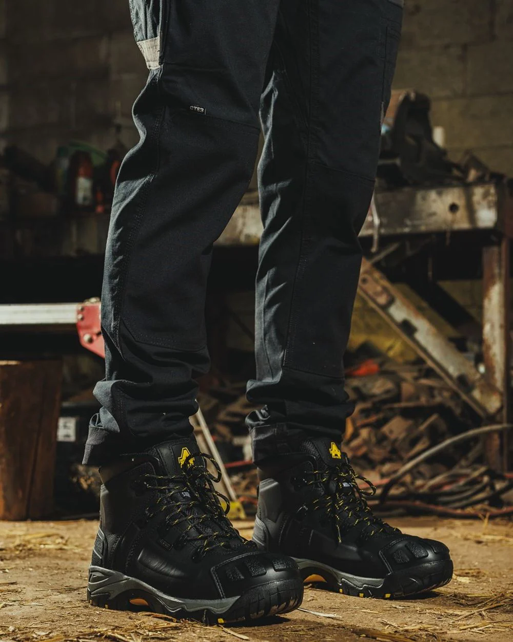 Amblers Safety FS32 Waterproof Safety Boots - Image 2
