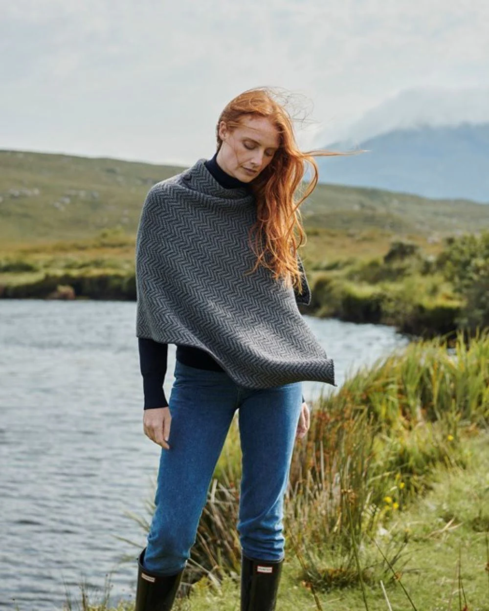 Aran Herringbone Poncho with Buttons - Image 3