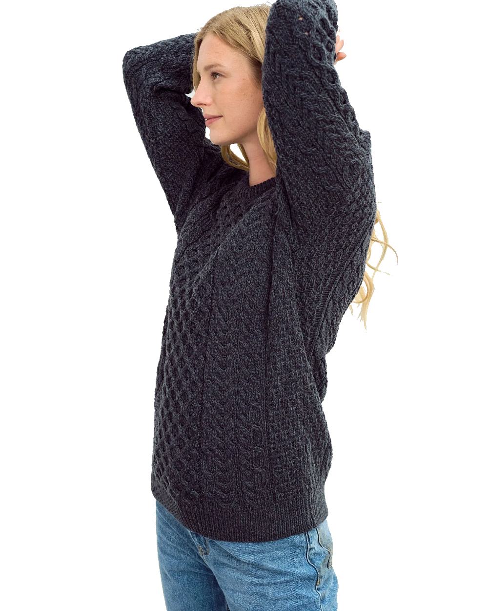 Aran Inisheer Traditional Sweater - Image 20