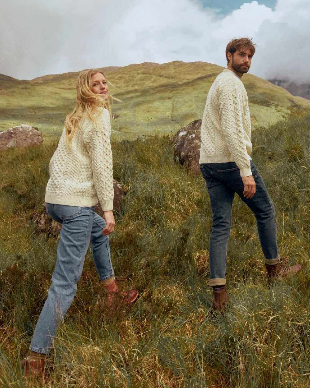 Aran Inisheer Traditional Sweater - Image 40