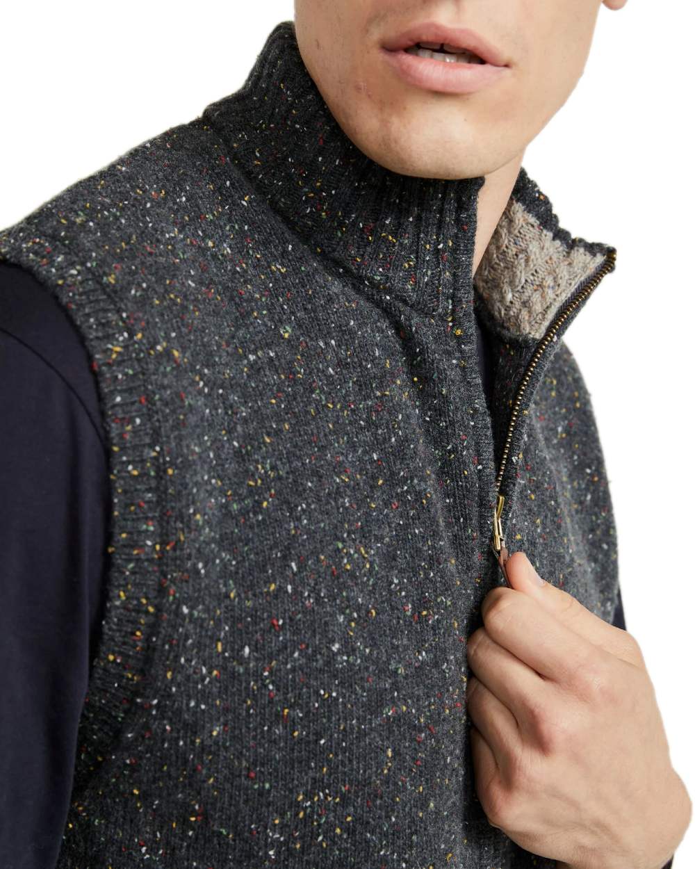Aran Mens Rossport Nepped Gilet - Image 10