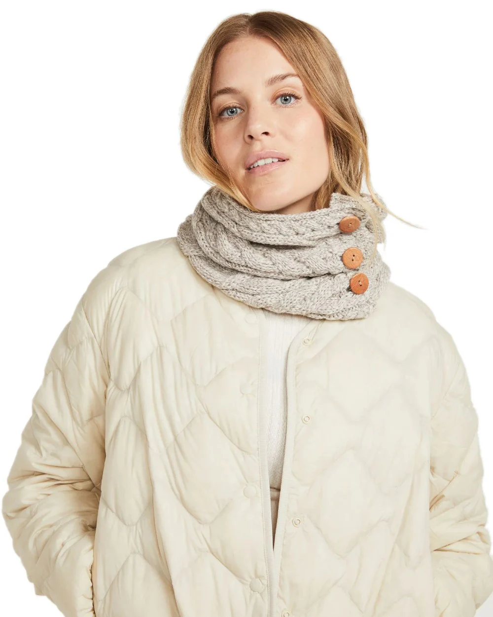 Aran Merino Wool Button Snood - Image 21