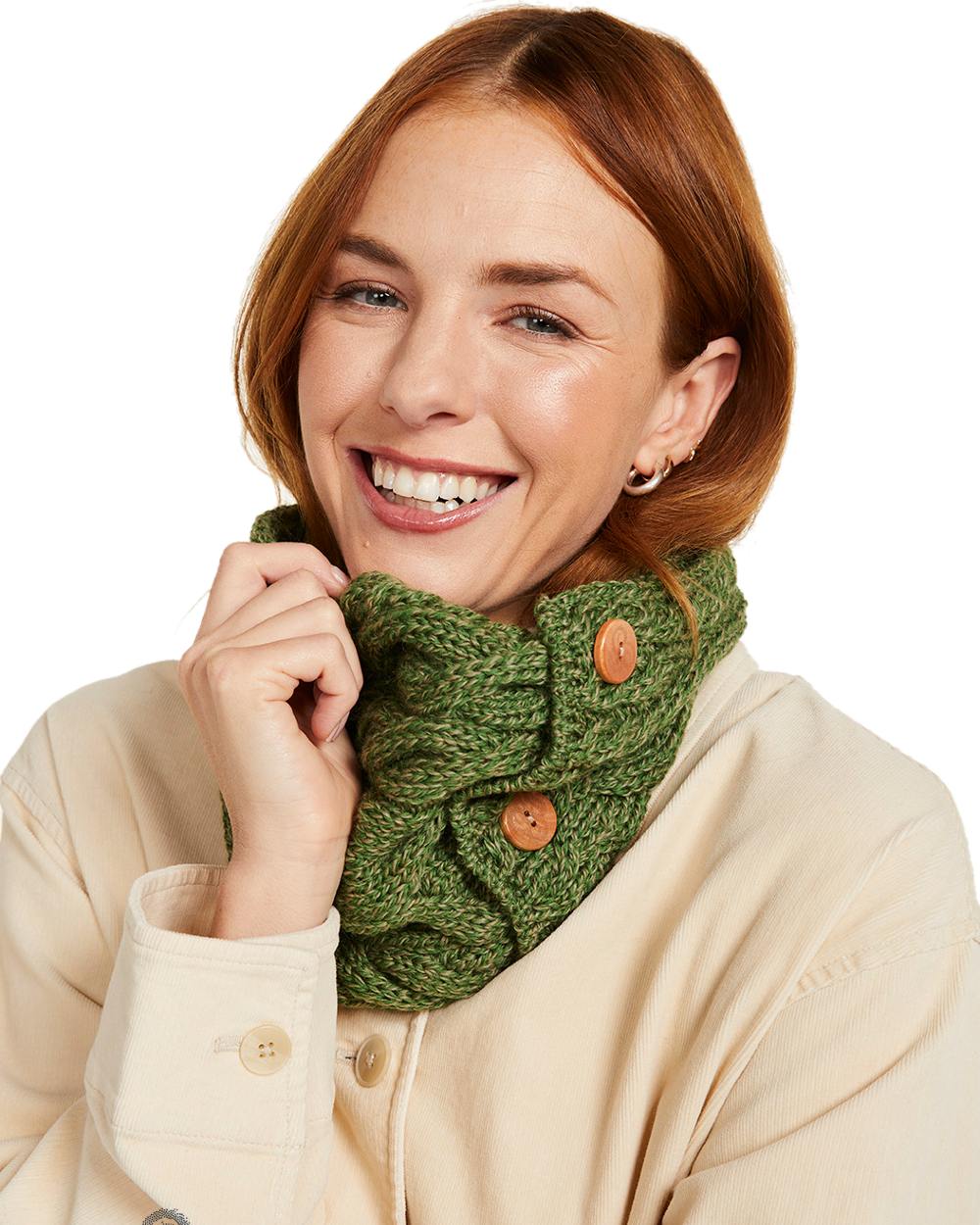 Aran Merino Wool Button Snood - Image 24