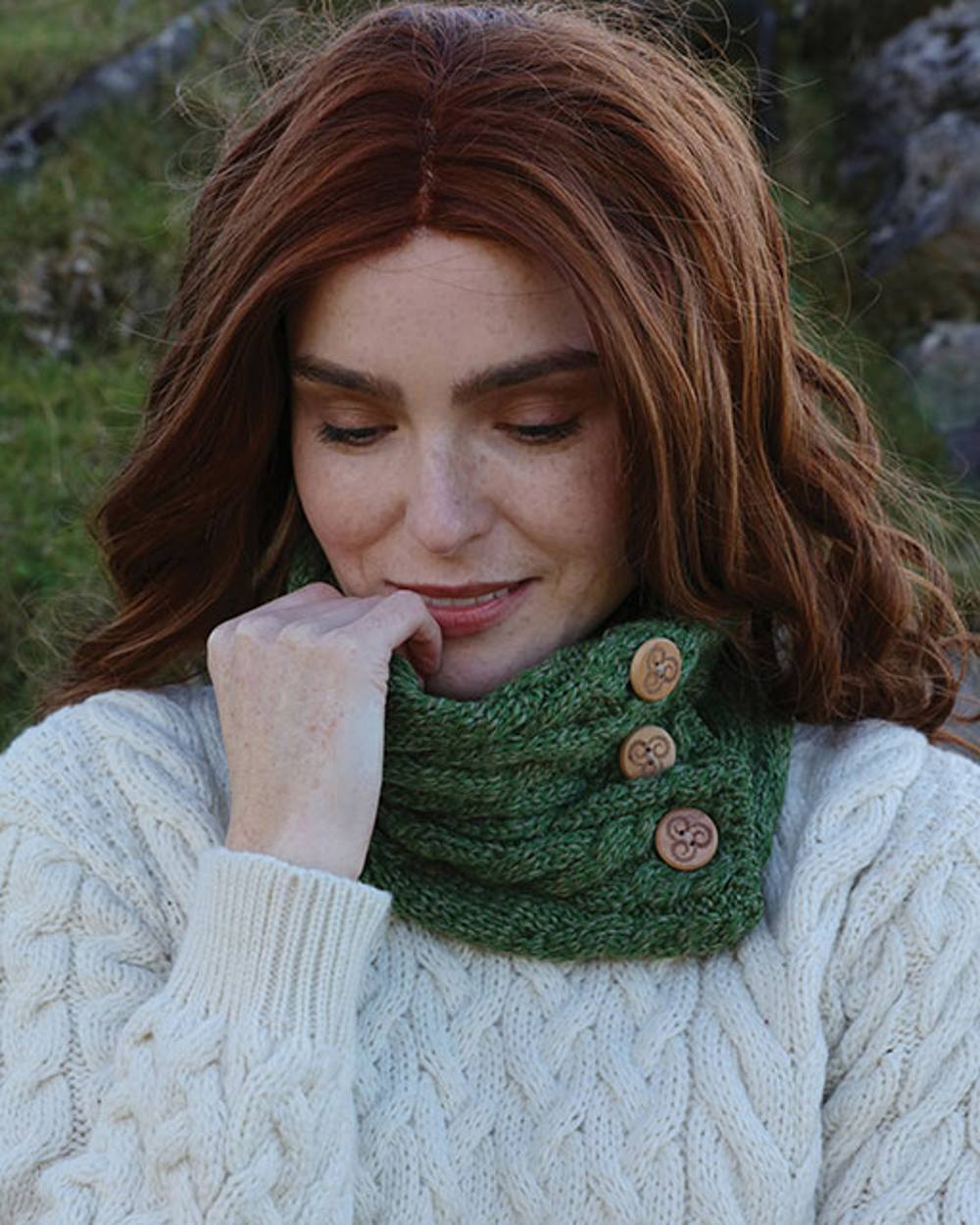 Aran Merino Wool Button Snood - Image 26