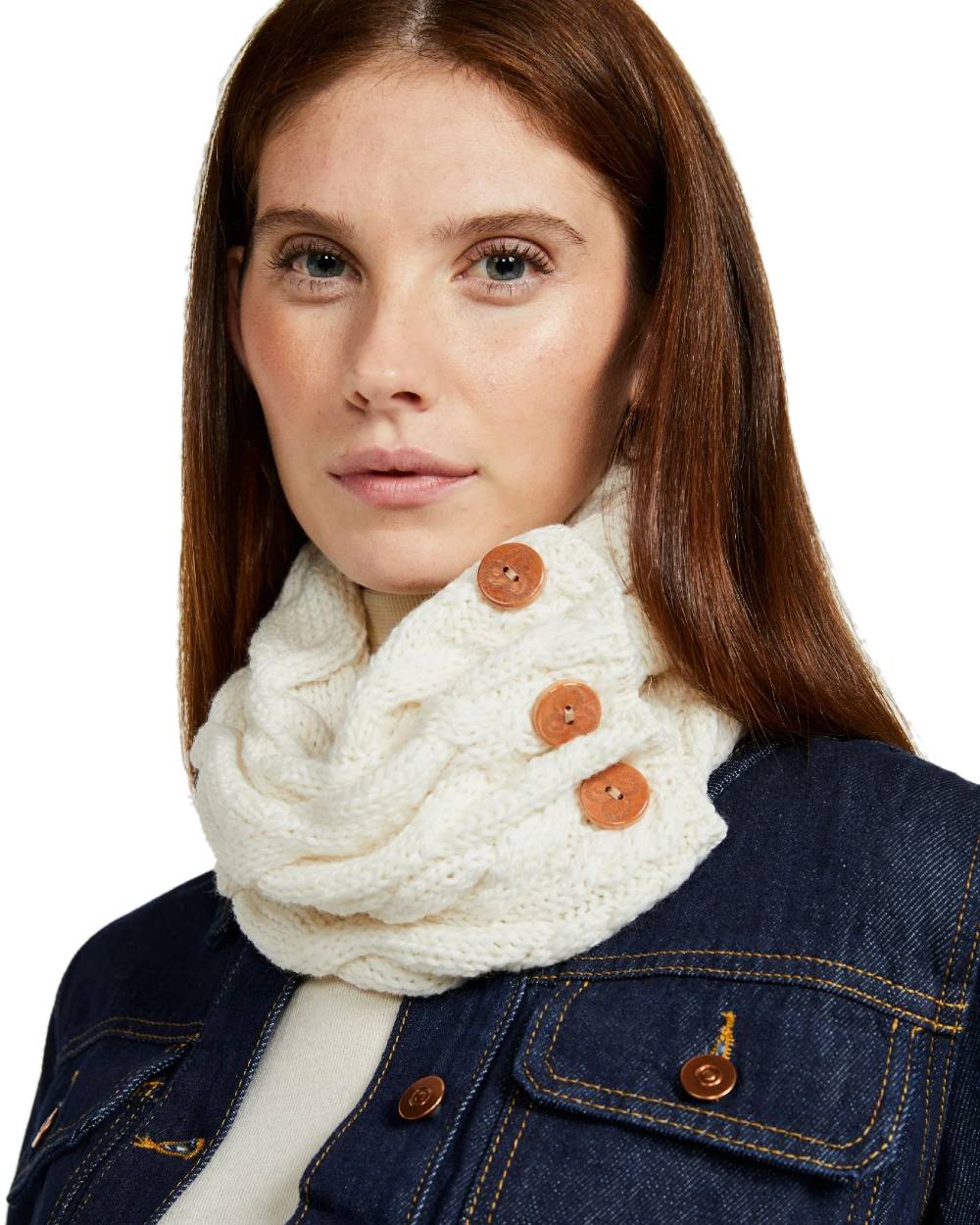 Aran Merino Wool Button Snood - Image 28