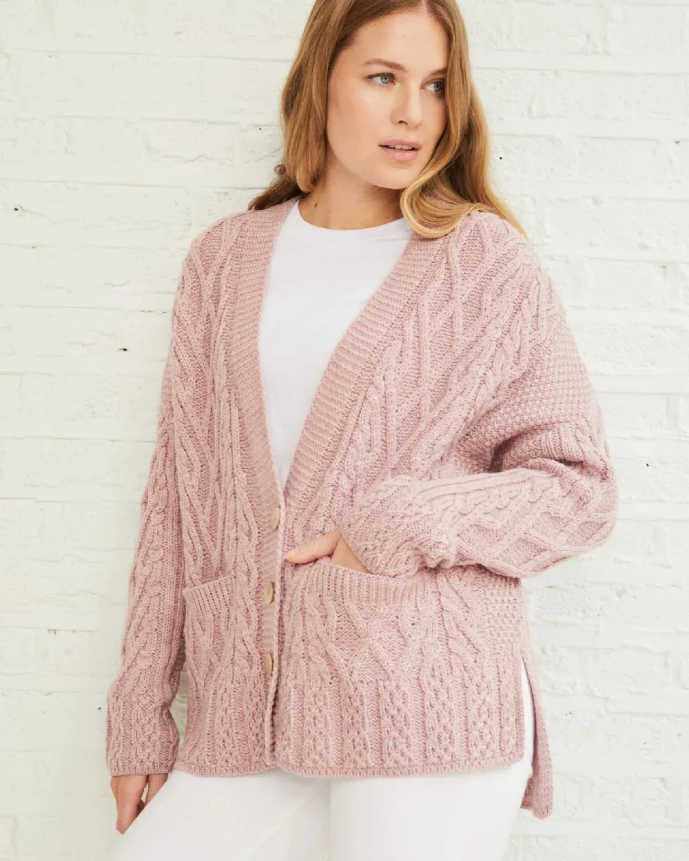 Aran Valentia Trellis Womens Cardigan - Image 2