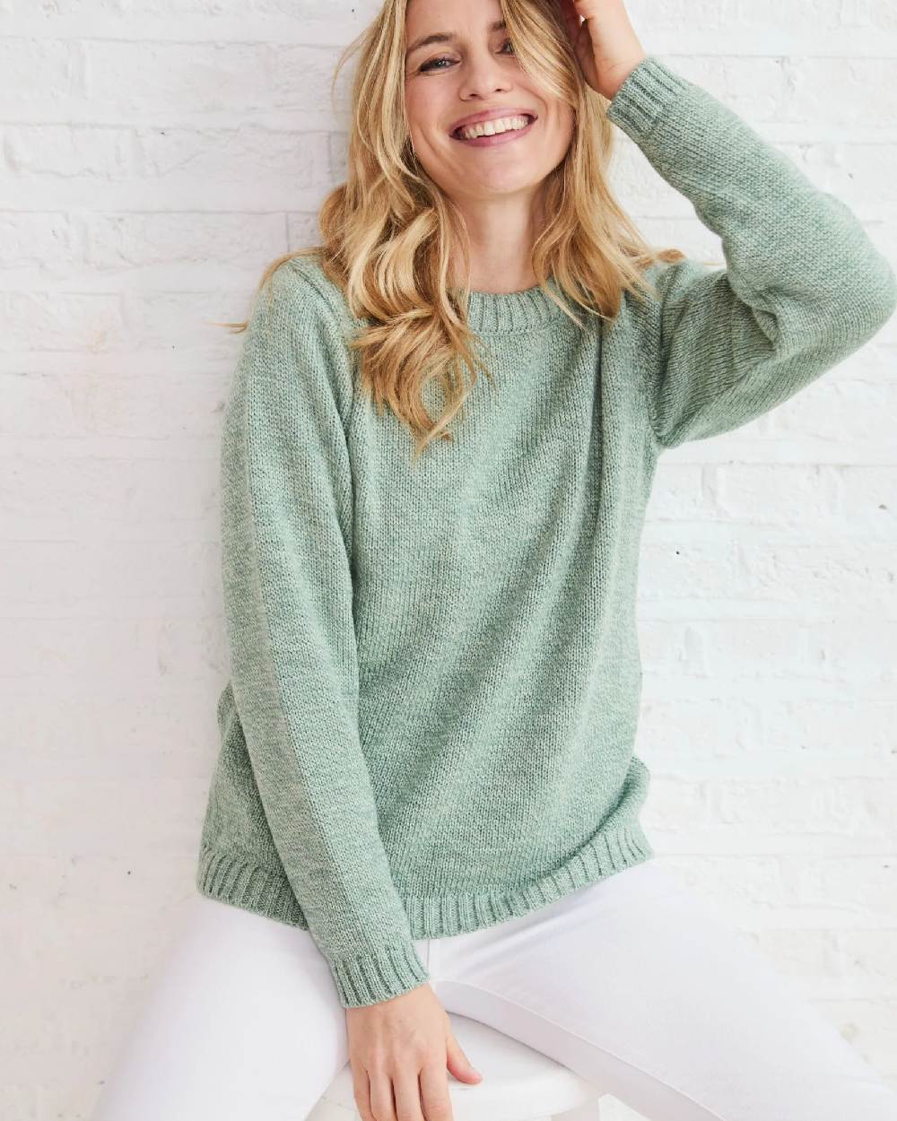 Aran Womens Aoife Supersoft Crewneck Sweater - Image 10