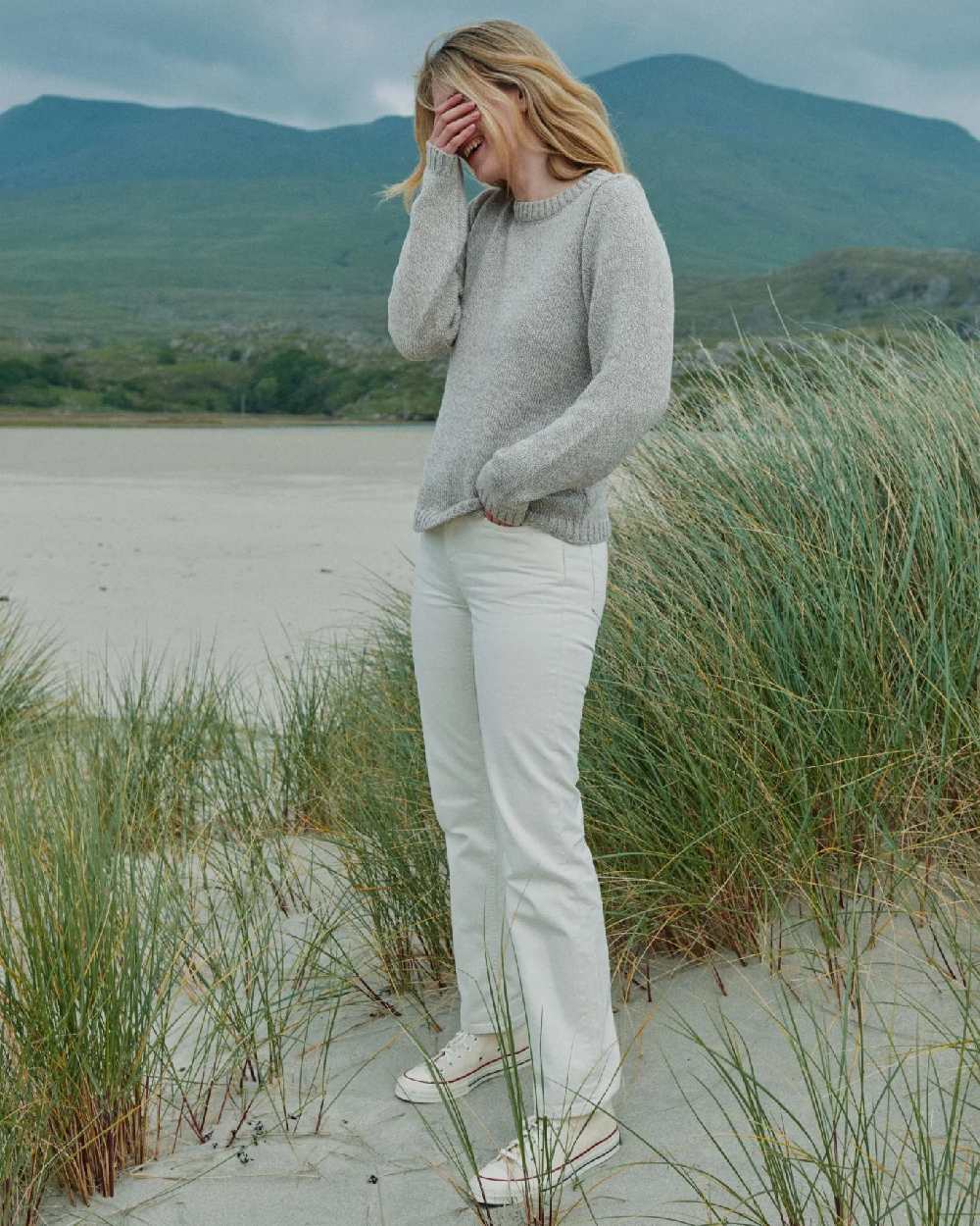 Aran Womens Aoife Supersoft Crewneck Sweater - Image 7