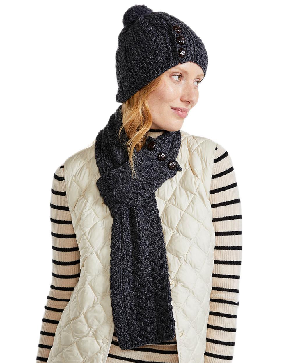 Aran Womens Ballina Buttoned Loop Scarf - Image 12