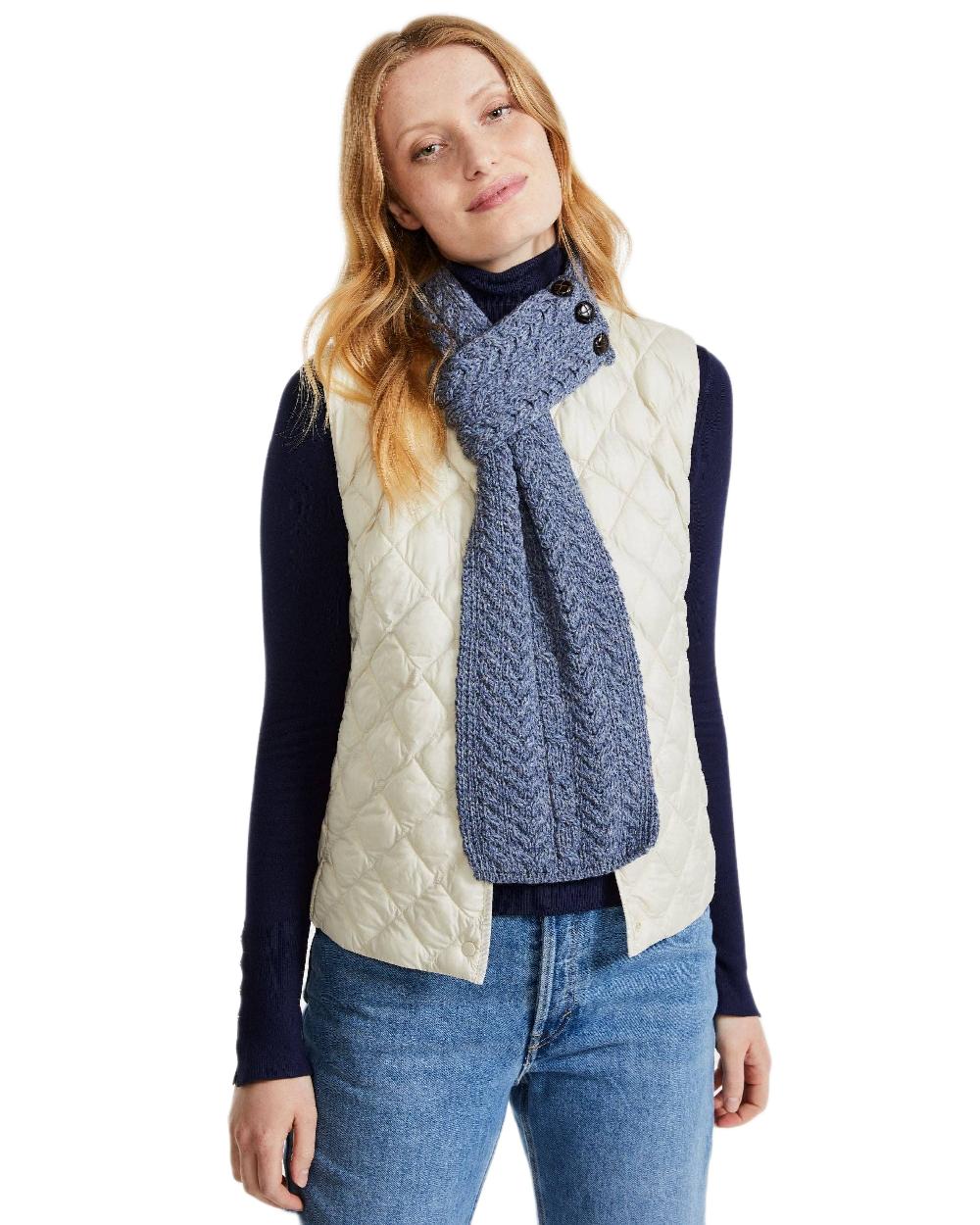 Aran Womens Ballina Buttoned Loop Scarf - Image 21