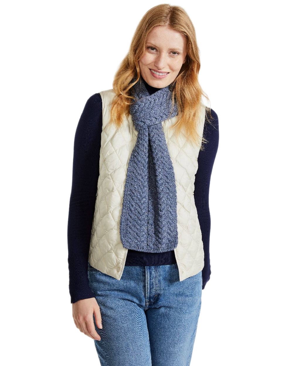 Aran Womens Ballina Buttoned Loop Scarf - Image 22
