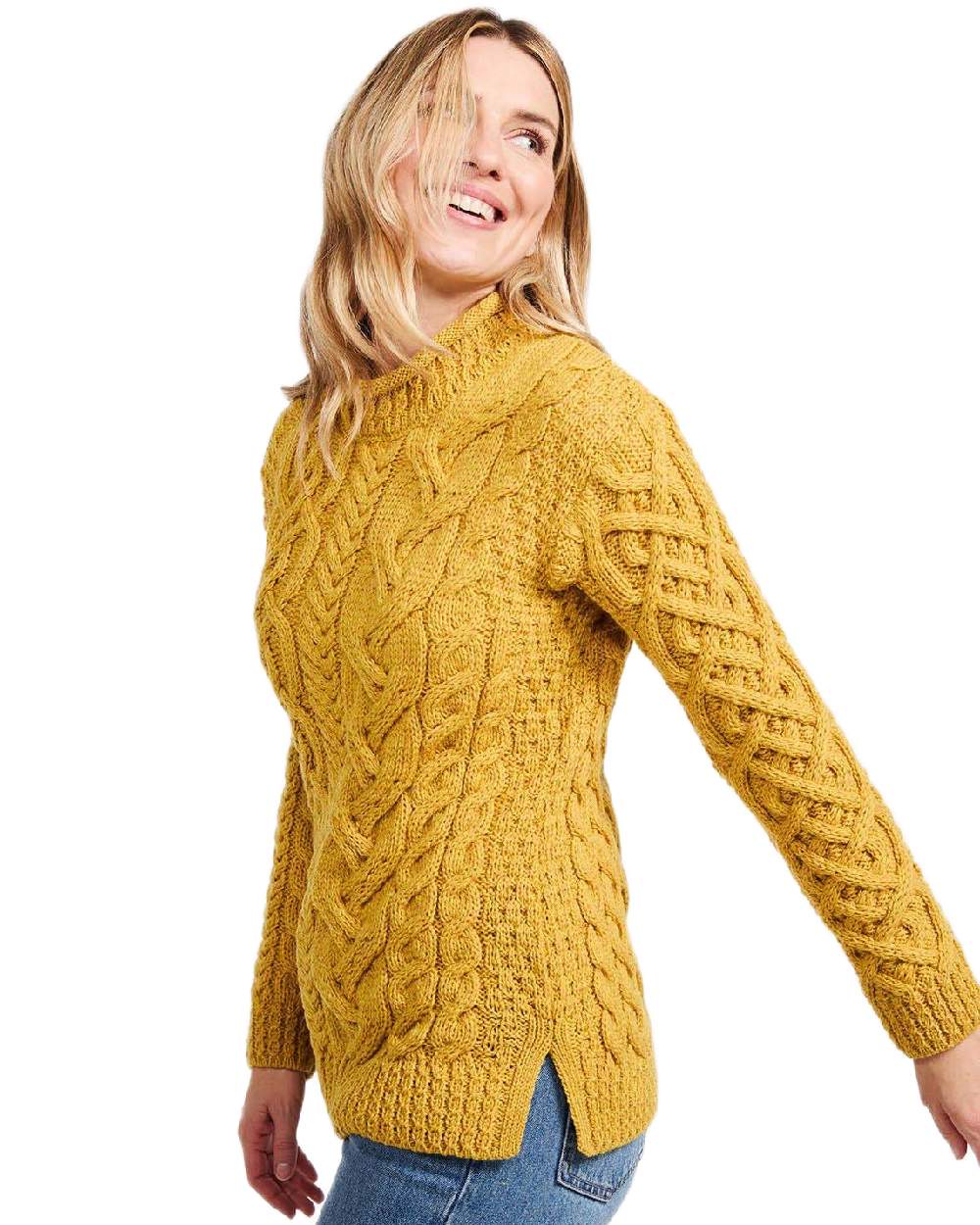 Aran Womens Calla Aysmmetrical Pattern Sweater - Image 16