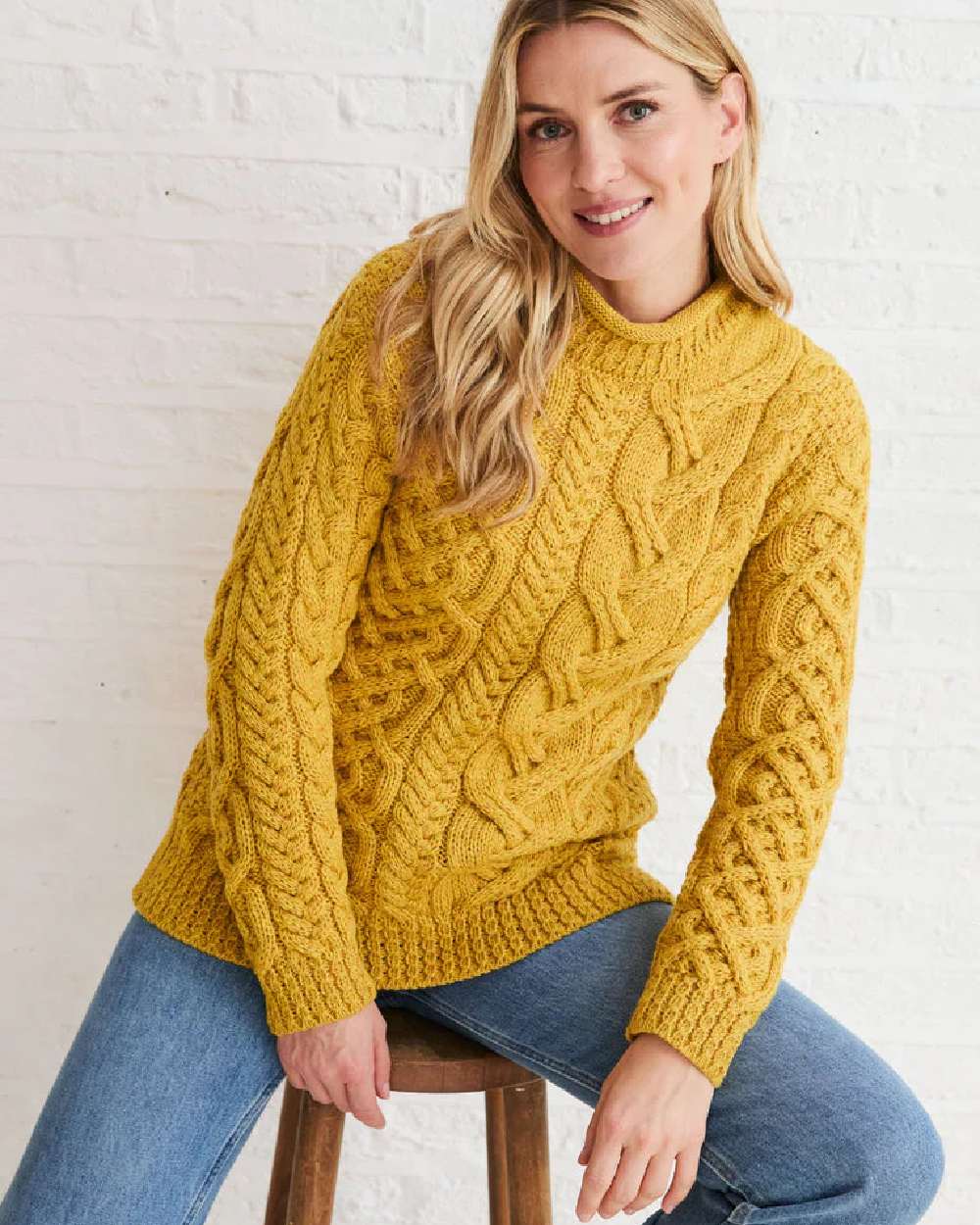 Aran Womens Calla Aysmmetrical Pattern Sweater - Image 17