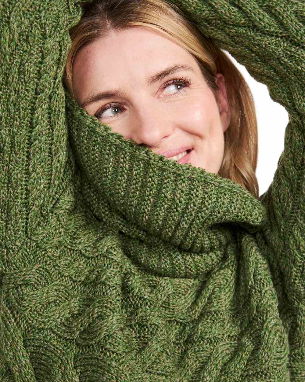 Aran Womens Derreen Horizontal Cable Sweater - Image 20