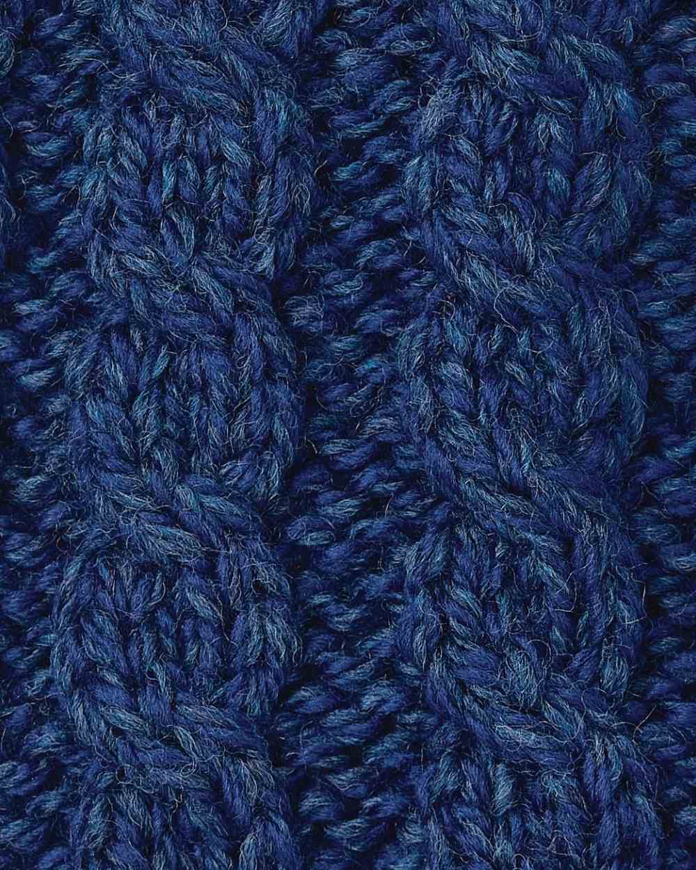 Aran Womens Multi Cable Headband With Buttons - Image 12