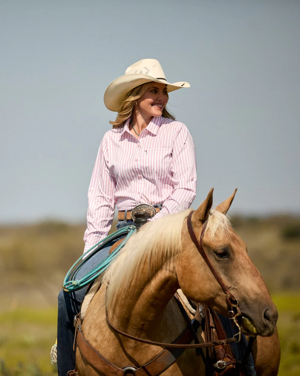 Ariat Womens VentTEK Stretch Long Sleeve Shirt - Image 24
