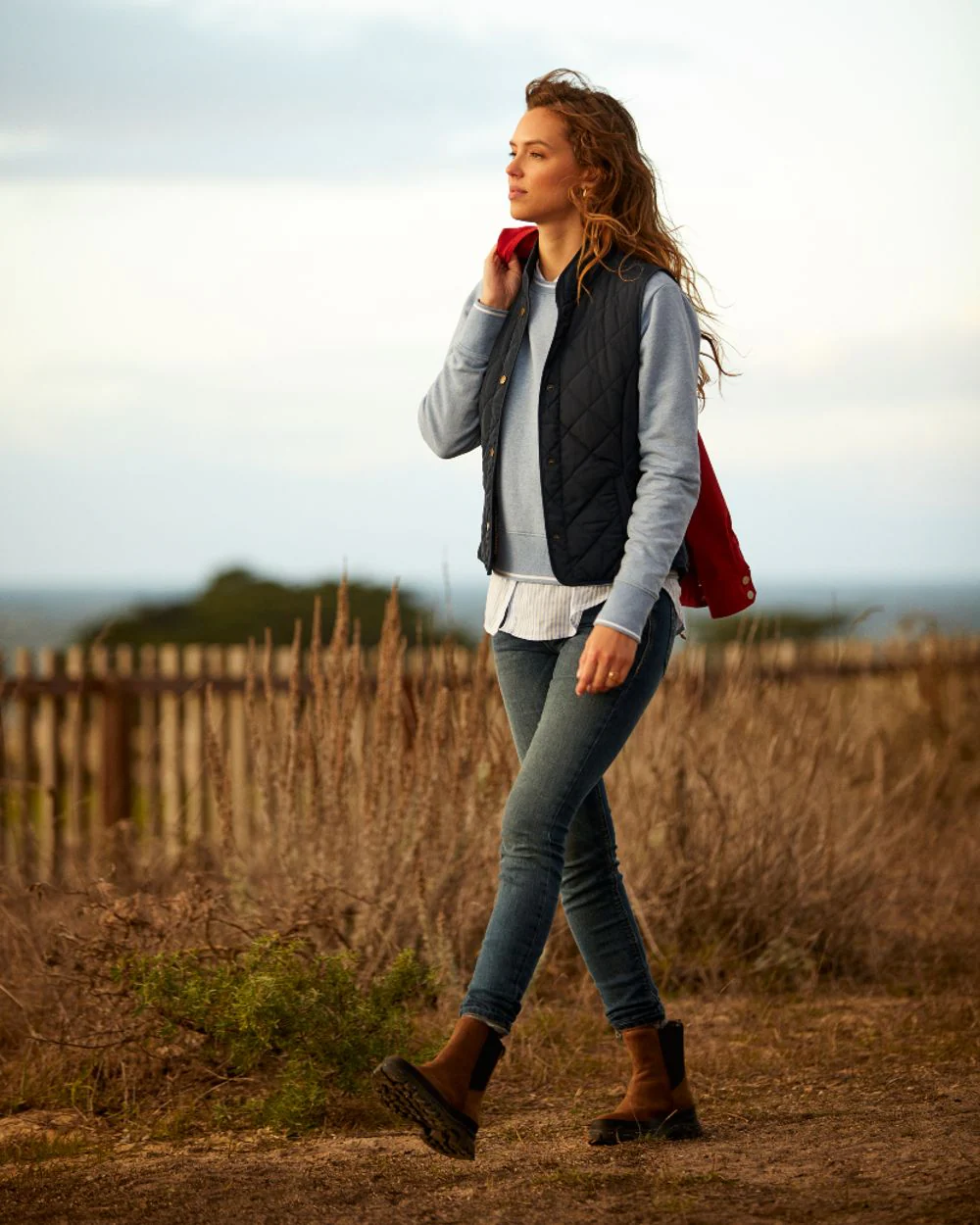 Ariat Womens Woodside Quilted Gilet - Image 28