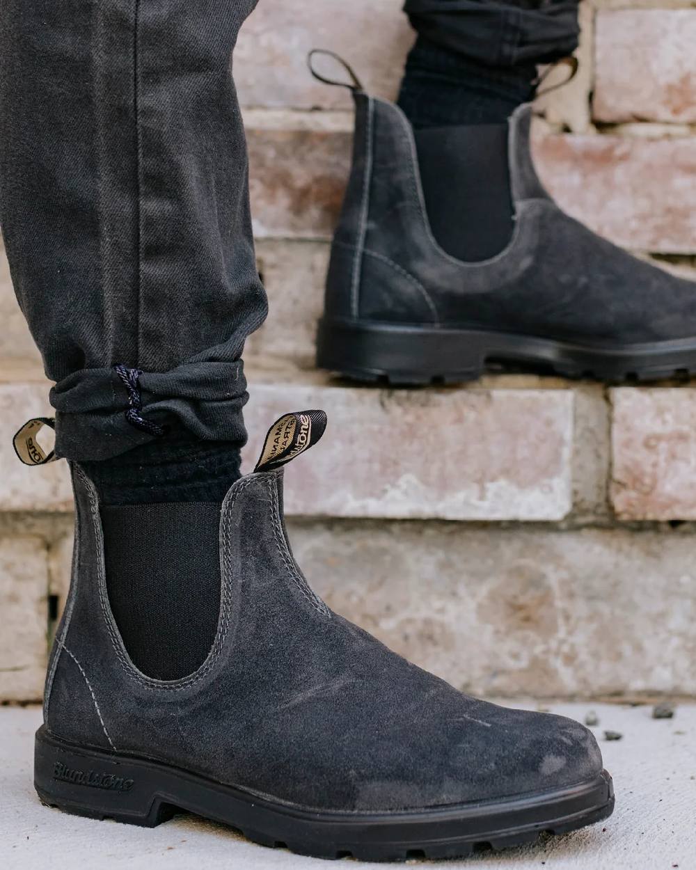 Blundstone 1910 Steel Grey Suede Leather Chelsea Boots - Image 6