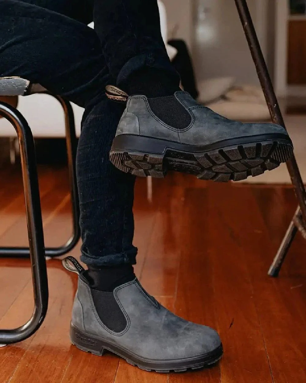 Blundstone 2035 Rustic Black Chelsea Boots - Image 4