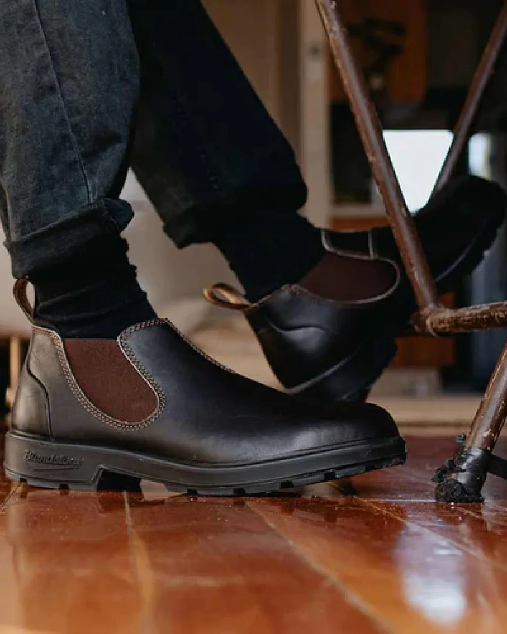 Blundstone 2038 Stout Brown Shoes - Image 3