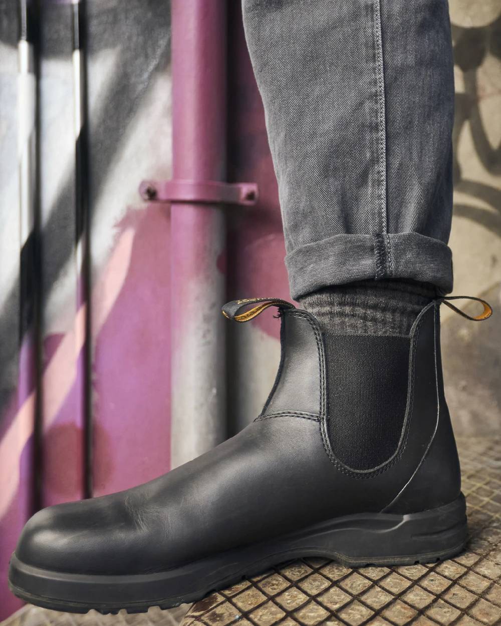 Blundstone 2058 Black Chelsea Boots - Image 4