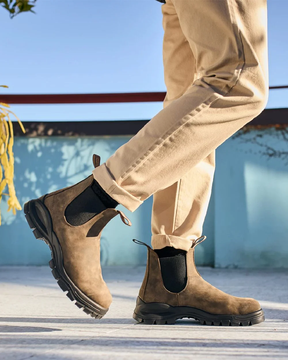 Blundstone 2239 Leather Chelsea Boots - Image 2