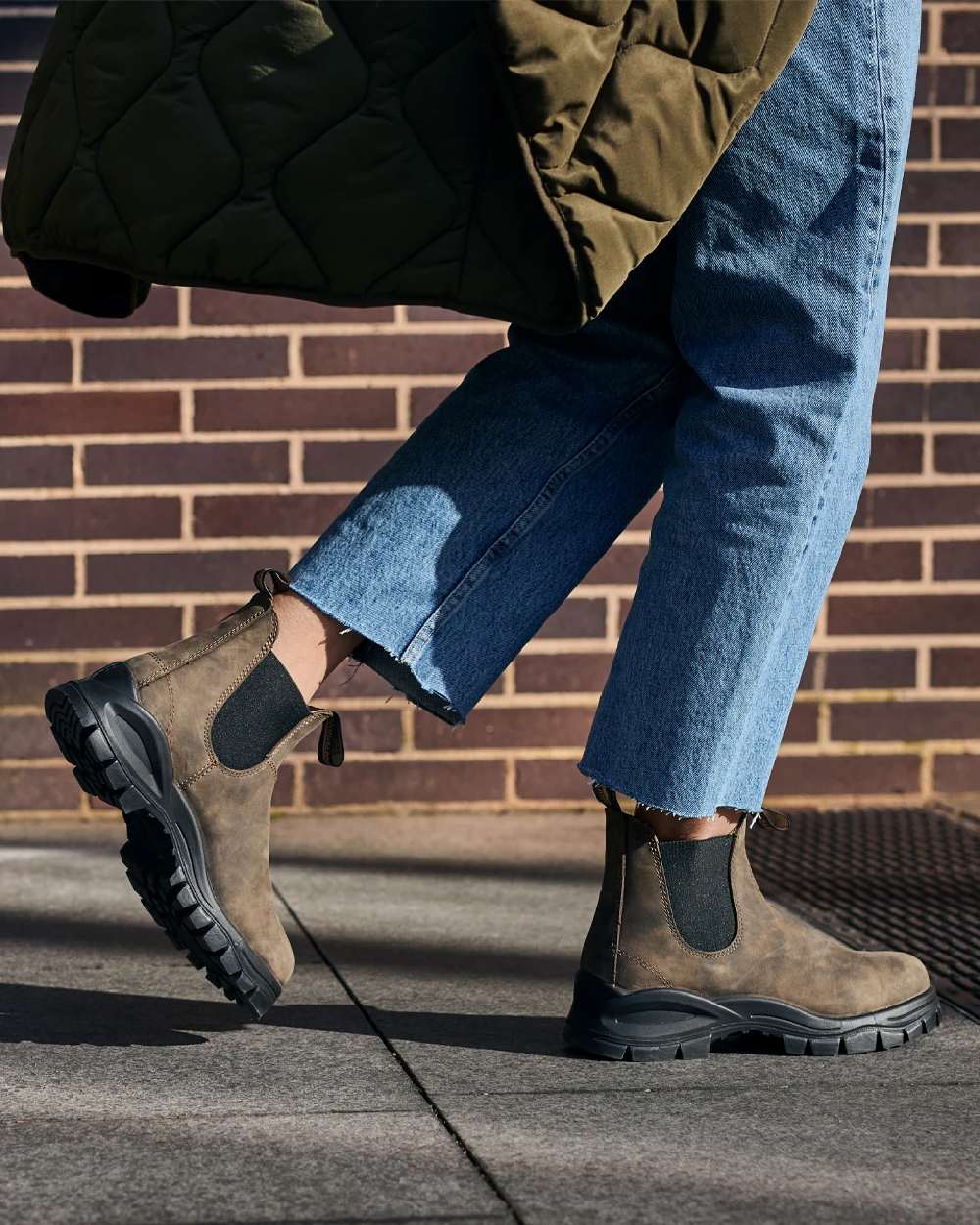 Blundstone 2239 Leather Chelsea Boots - Image 4