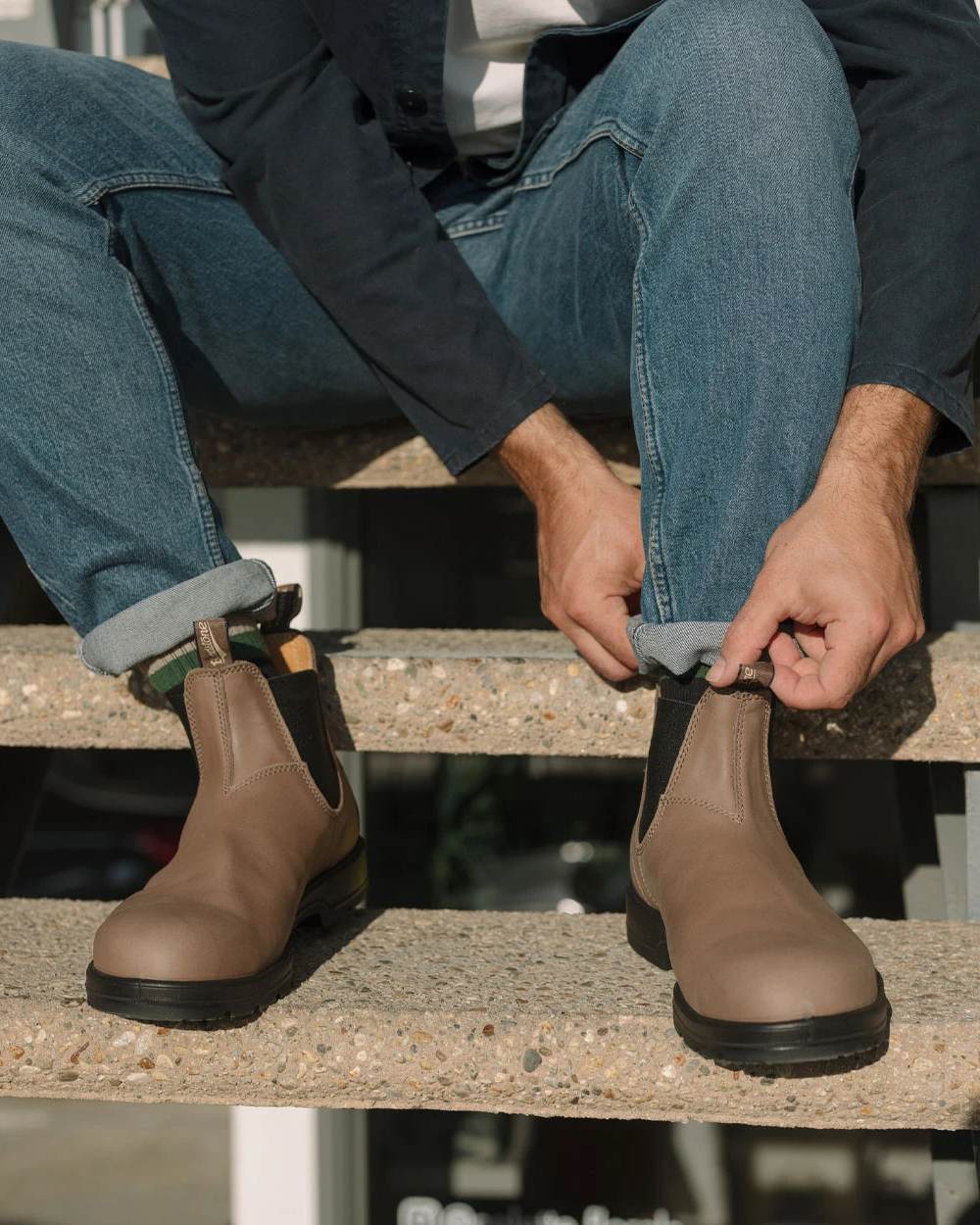Blundstone 2341 Taupe Chelsea Boots - Image 3