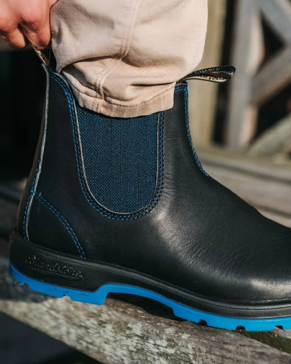 Blundstone 2343 Black Blue Chelsea Boots - Image 7