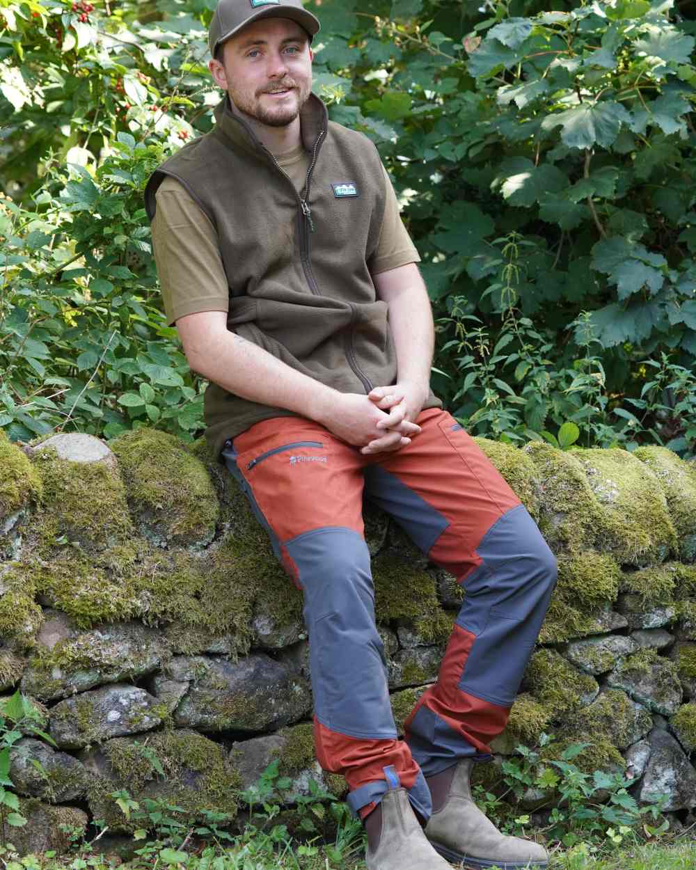Blundstone 584 Rustic Brown Leather Chelsea Boots - Image 3