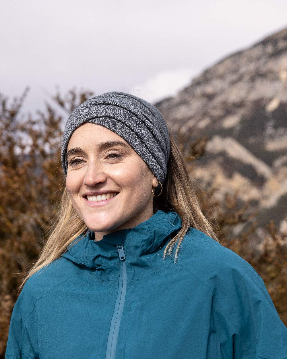 Buff Merino Lightweight Neck Warmer - Image 24