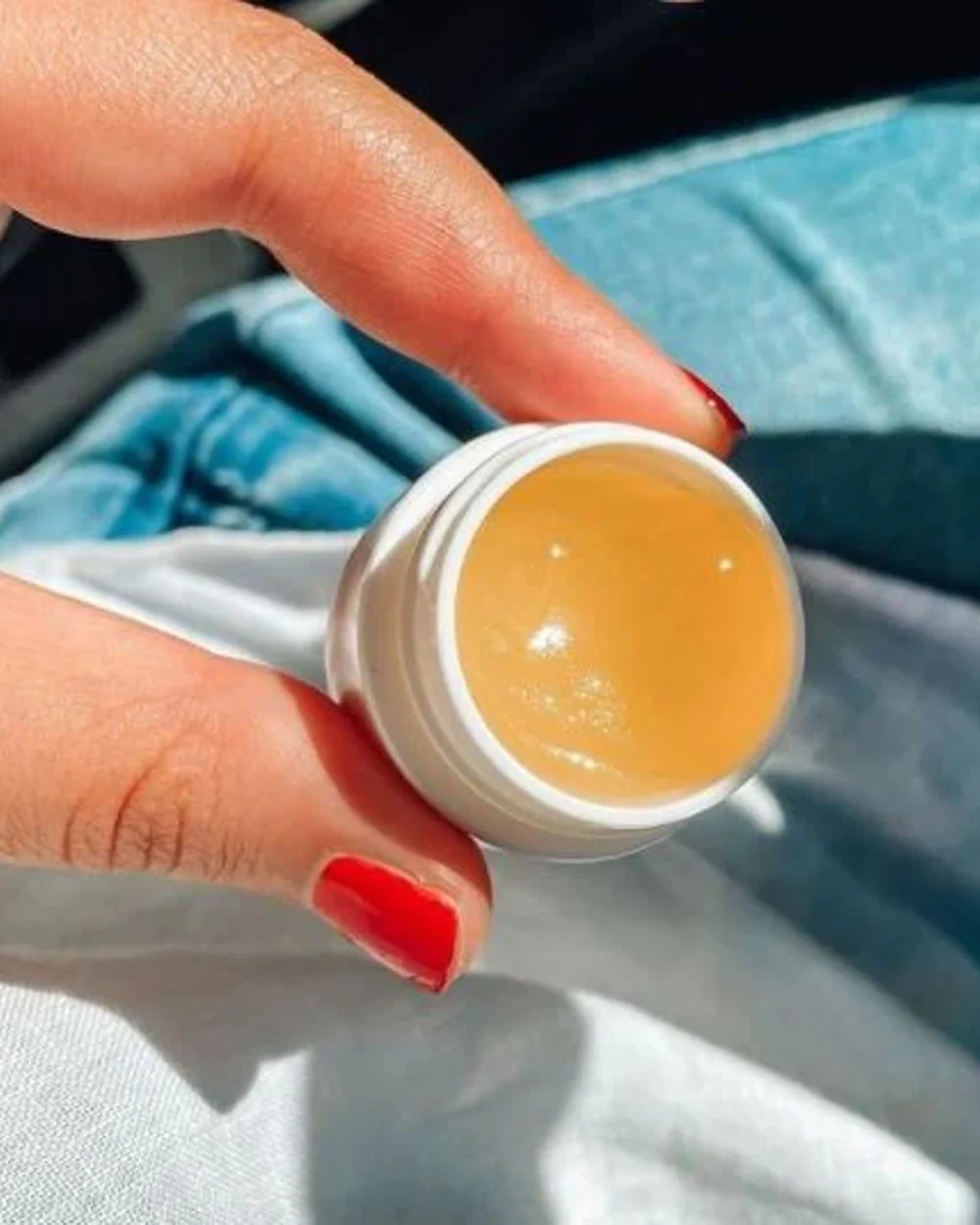 Carmex Original Pot Lip Balm - Image 3