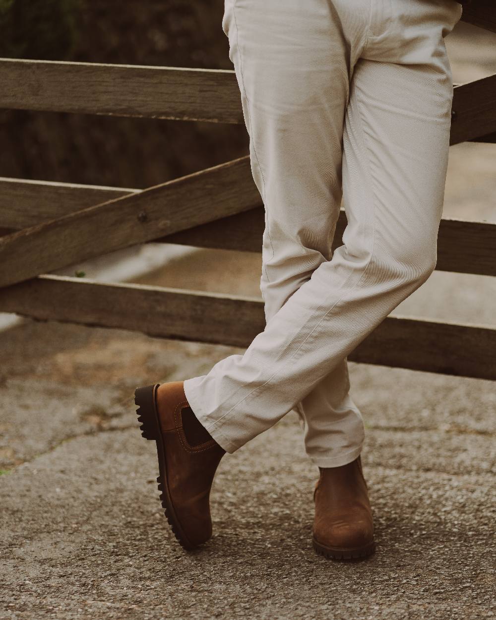 Chatham Mens Southill II  Waterproof Chelsea Boots - Image 4