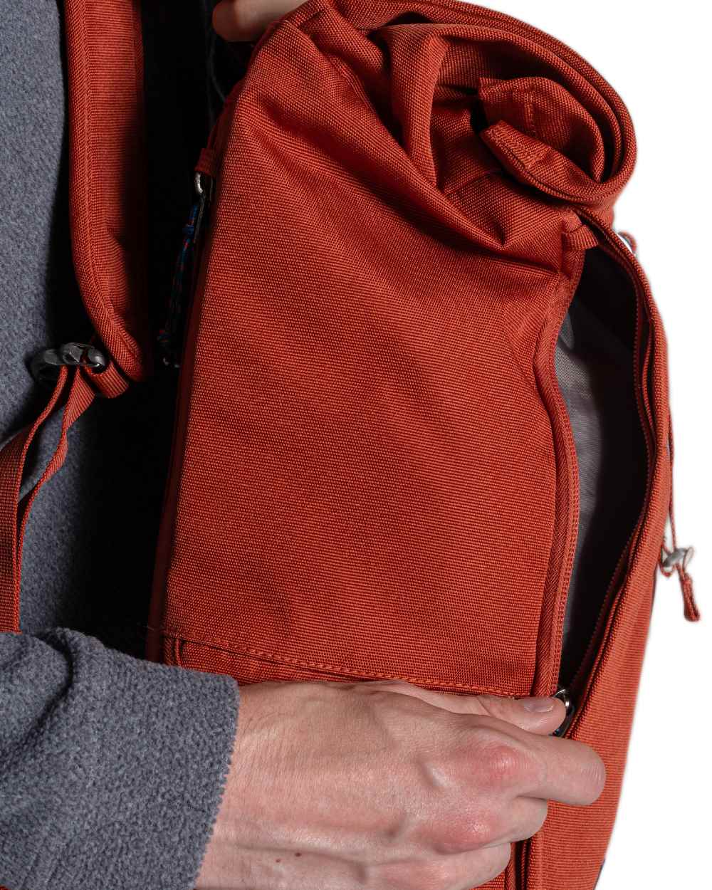Craghoppers 20L Kiwi Classic Rolltop Backpack II - Image 18