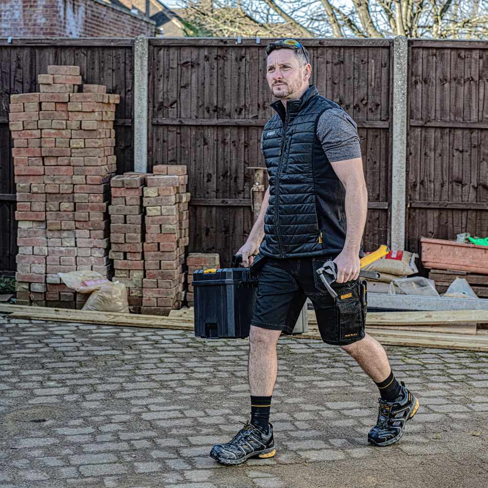 DeWalt Force Soft Padded Lightweight Gilet - Image 5