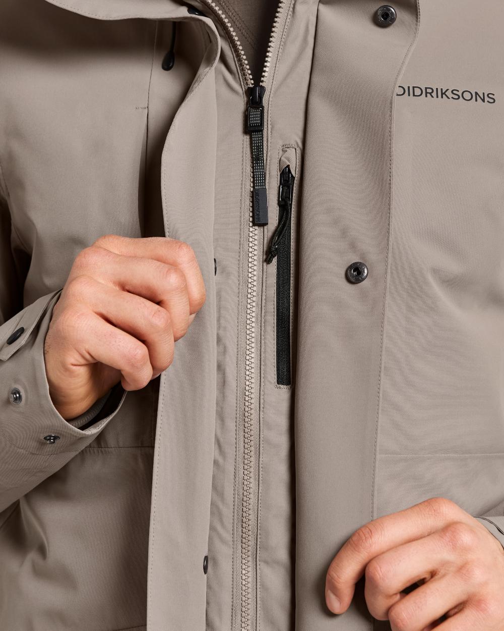 Didriksons Mens Falke Parka - Image 12