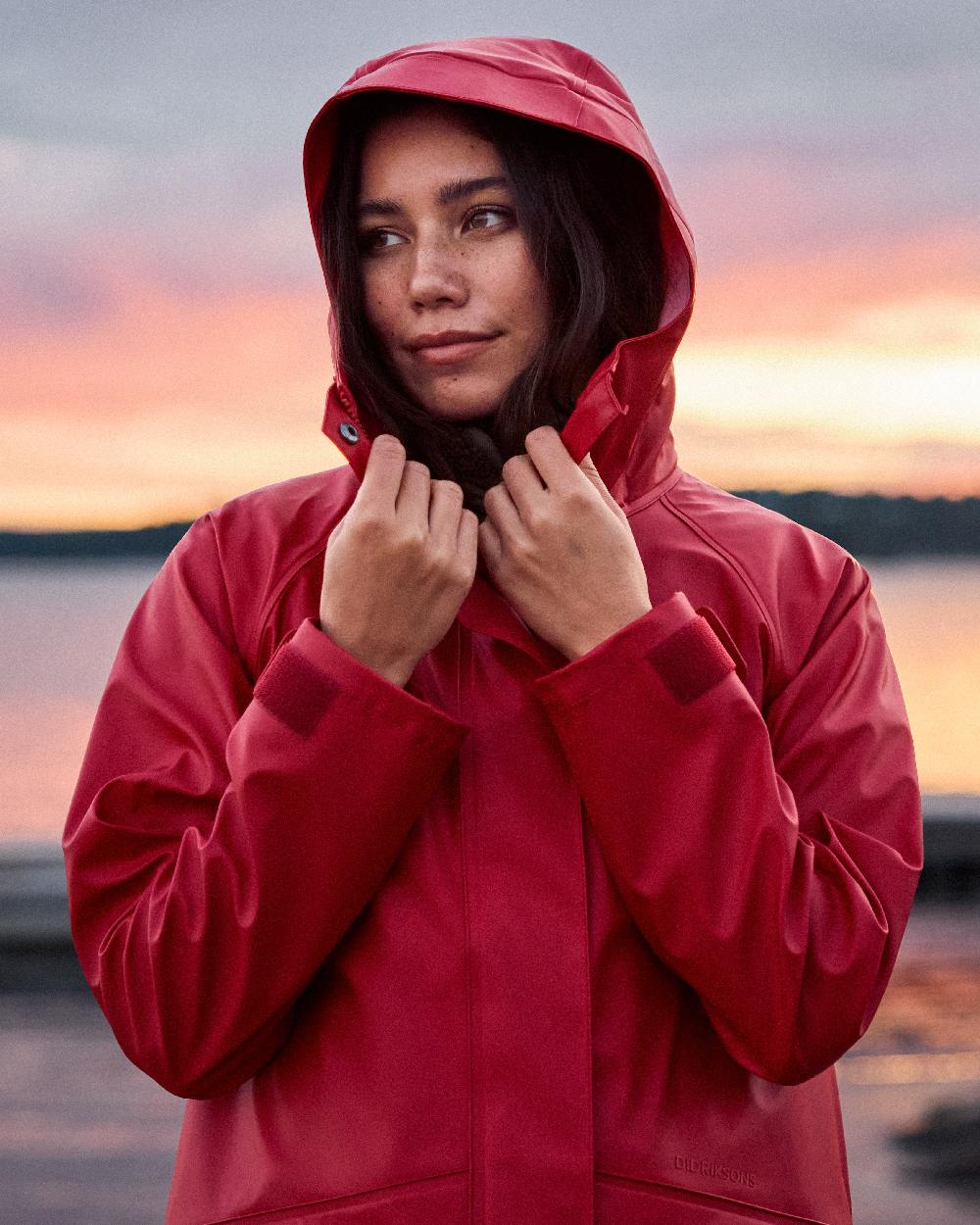 Didriksons Womens Elly Galon Parka - Image 28