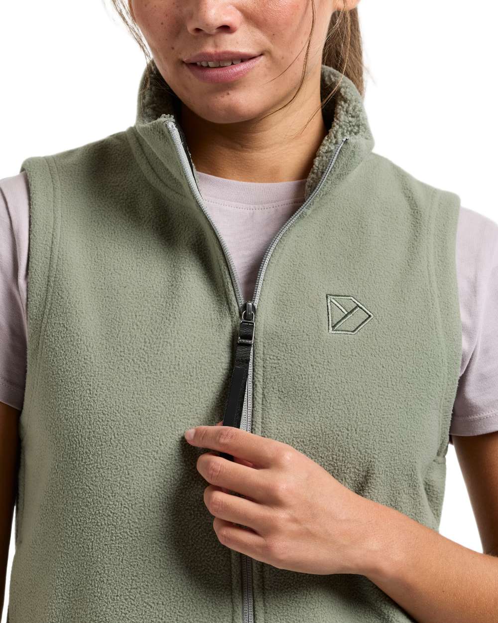 Didriksons Womens Rim Windproof Vest - Image 14