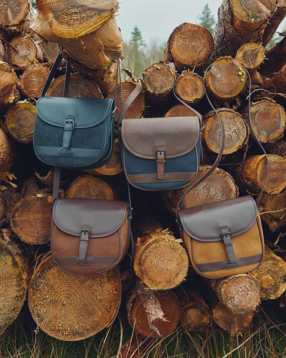 Dubarry Clara Leather Saddle Bag - Image 4
