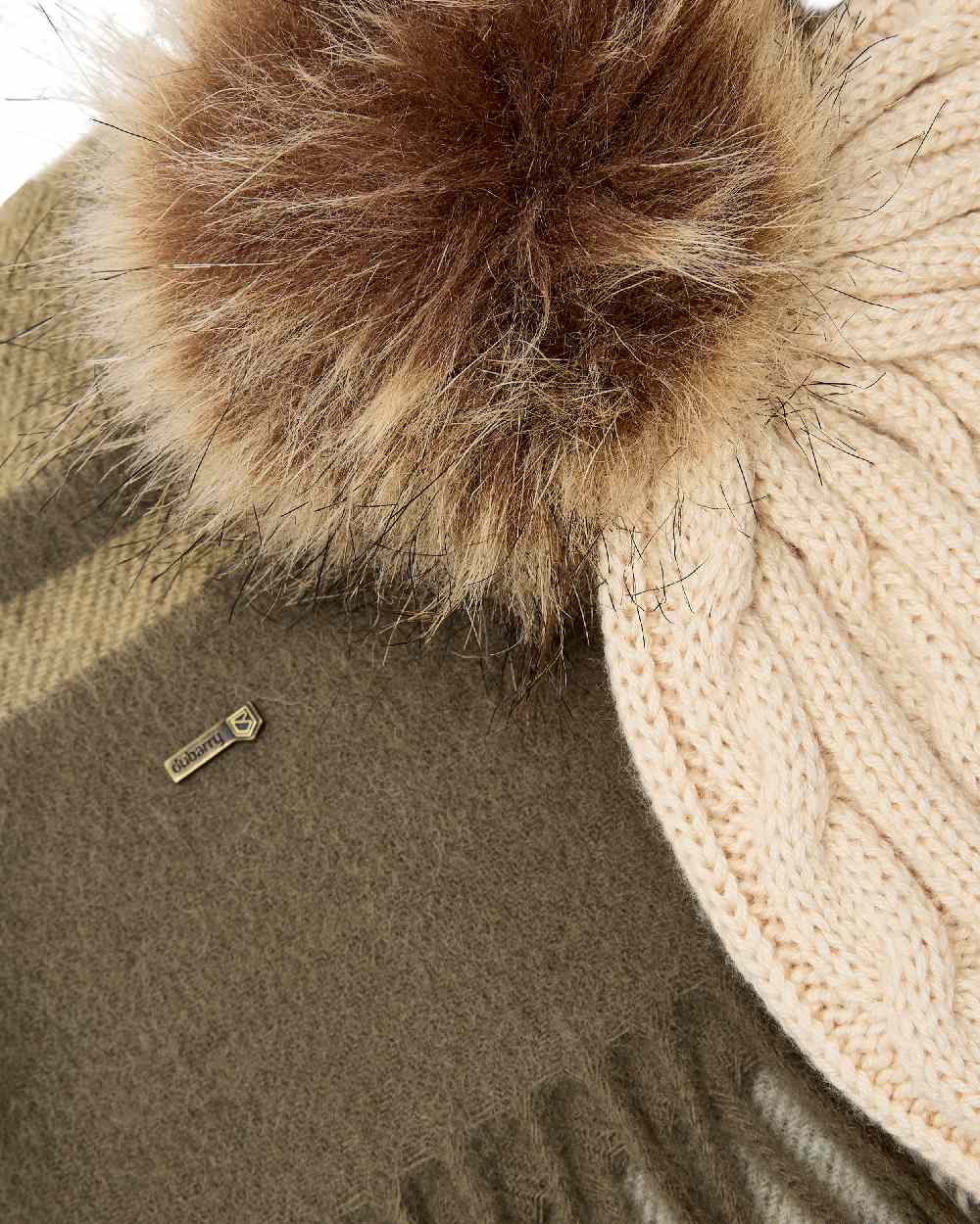 Dubarry Womens Foley Matching Hat And Scarf Gift Set - Image 4