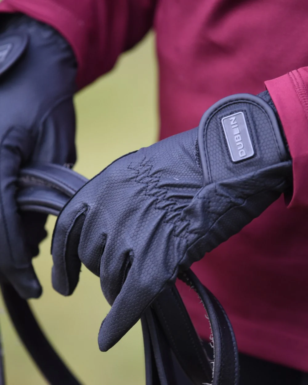 Dublin Every Day Touch Screen Compatible Gloves - Image 2