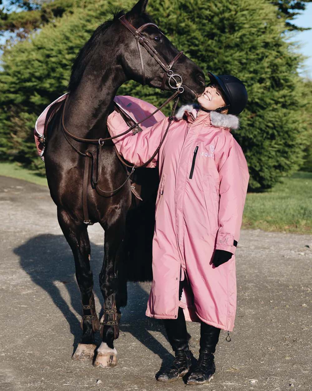 Equidry Womens Evolution Thick Fleece With Fur Hood - Image 5