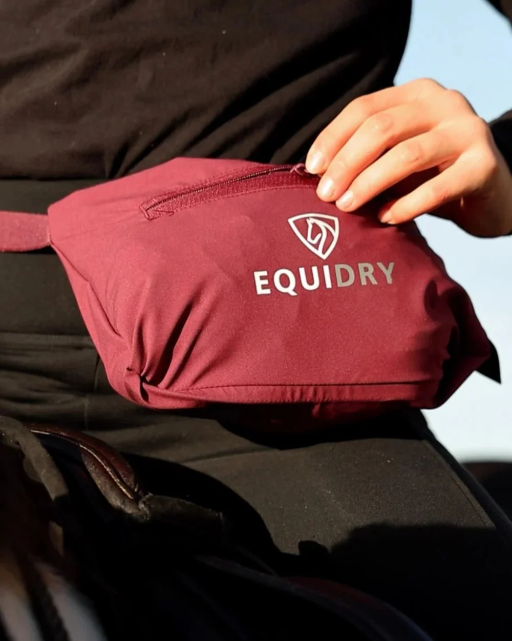 Equidry Womens Nimbus Pack Away Jacket - Image 22