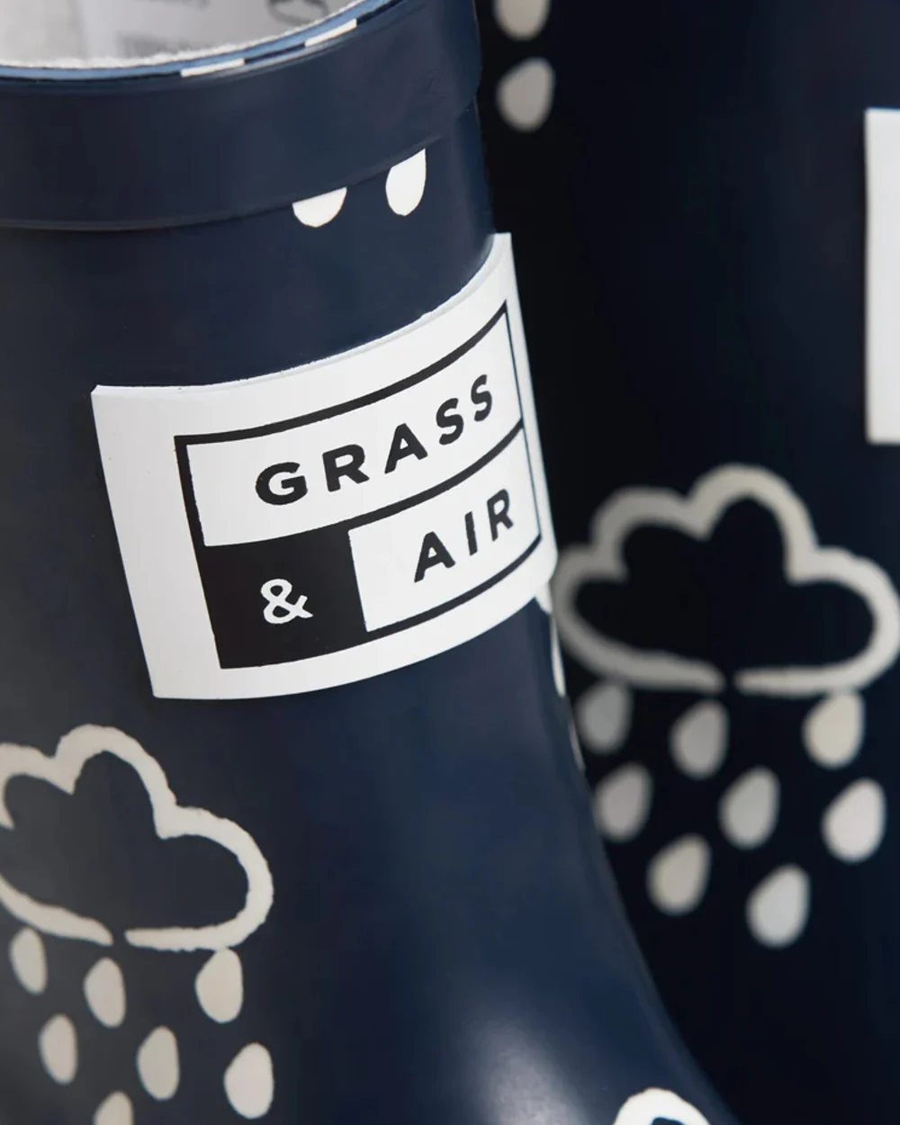 Grass & Air Childrens Colour-Revealing Wellies - Image 16