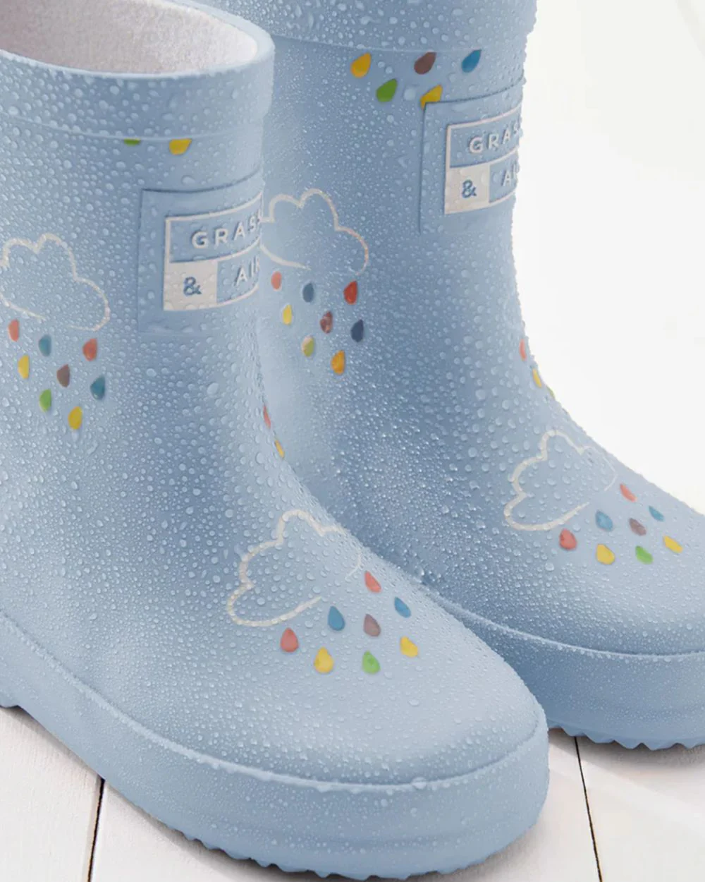 Grass & Air Childrens Colour-Revealing Wellies - Image 3